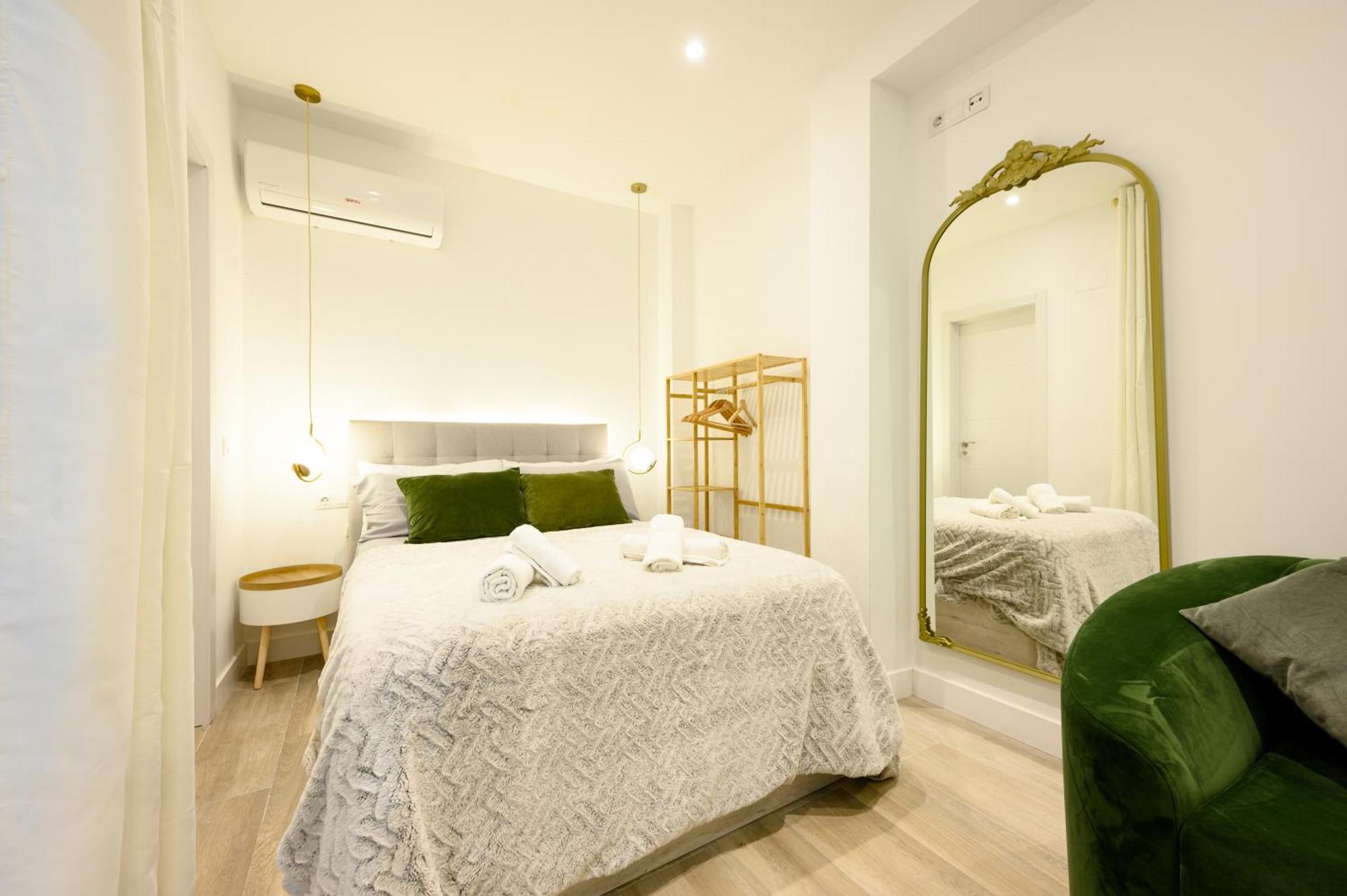 Estudio Malaga Center Living Экстерьер фото